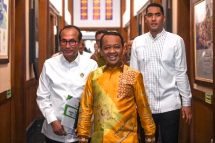 Bahlil Buka Suara Soal Stok BBM Hanya Untuk 20 Hari : "Storagenya Nggak Cukup"