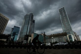 Prakira Cuaca Jabodetabek, BMKG: Didominasi Berawan, Waspada Kelembapan Tinggi dan Potensi Hujan