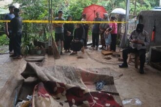 Niat Membersihkan Rumah, Anak Justru Temukan Jasad Ibunya Terbungkus Tumpukan Baju