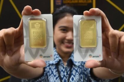 Harga Emas Antam Anjlok Rp40.000, Buyback Ikut Terjun Bebas, Saatnya Borong atau Tunggu Dulu?