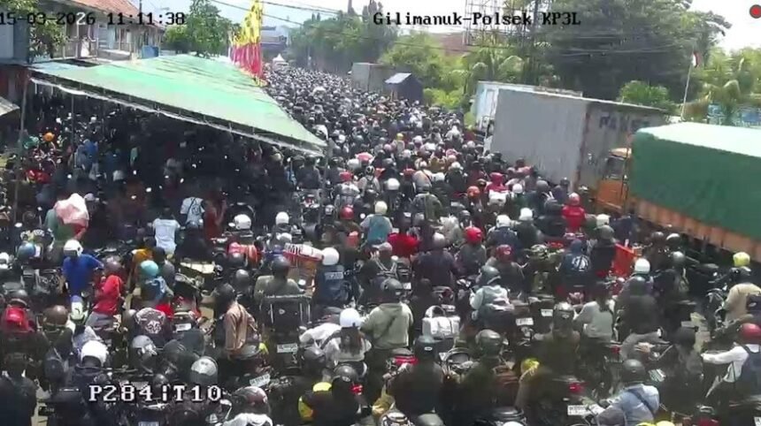Macet Horor Gilimanuk 2026: Saat AC Bus Tak Lagi Mempan dan Jalan Kaki Jadi Solusi Terakhir