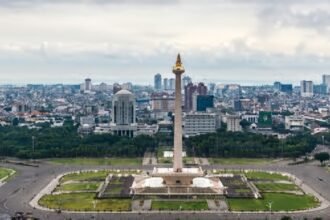 BMKG: Jakarta Berawan Sepanjang Hari, Suhu Tembus 35°C