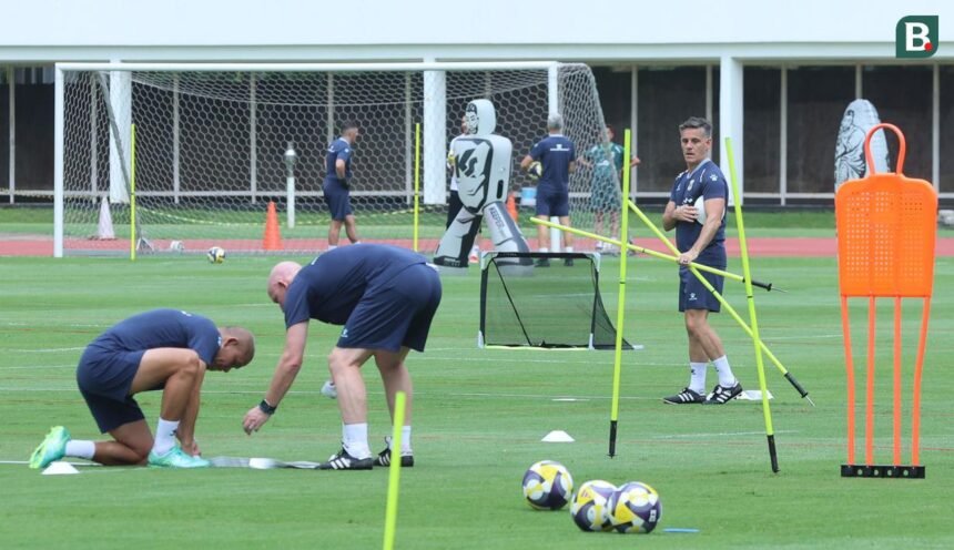 Ini Tugas Staf dari 7 Negara yang Dampingi John Herdman Latih Timnas Indonesia
