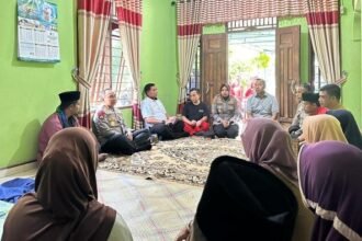 Meninggalkan Istri dan 3 Anak, Muharziman Gugur Saat Padamkan Kebakaran Hutan di Riau