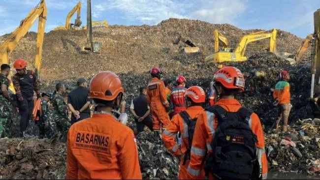 Operasi SAR Longsor Sampah Bantargebang Ditutup, 7 Orang Ditemukan Tewas
