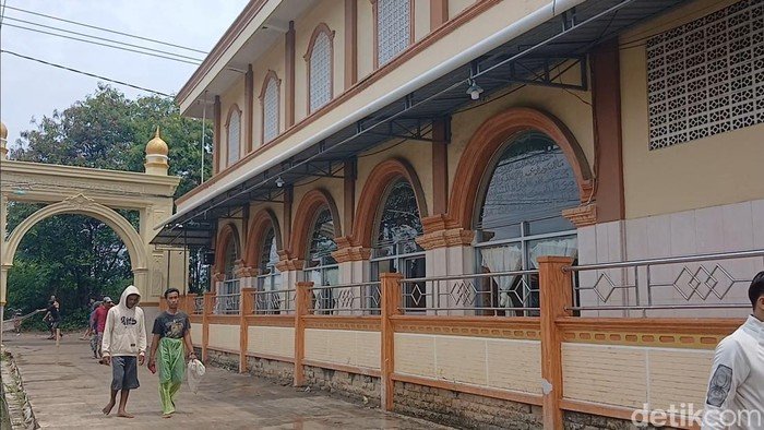 Terungkap Penyebab Kematian 2 Pemuda yang Membusuk di Atap Masjid Brebes : Tersengat Listrik