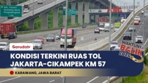 Pantauan Udara Tol Jakarta-Cikampek: Arus Balik Didominasi Bus dan Kendaraan Pribadi