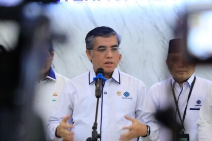 THR Belum Cair? Menaker Yassierli Siap Beri Denda 5 Persen hingga Izin Usaha Dibekukan