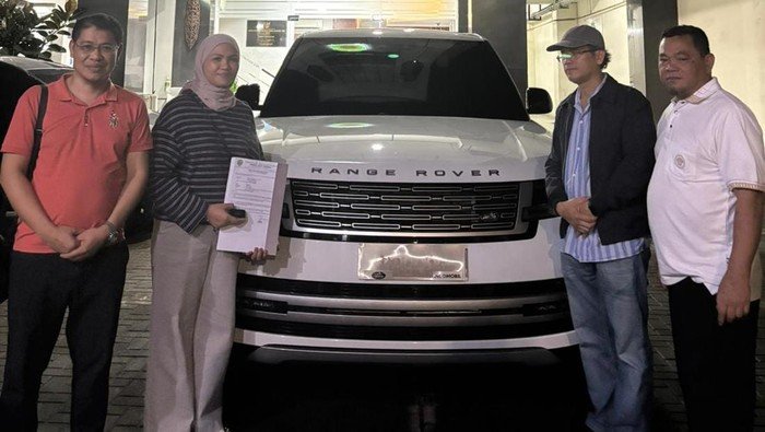 Disemprot Presiden Prabowo, Pemprov Kaltim Resmi Kembalikan Mobil Dinas Rp8,4 Miliar
