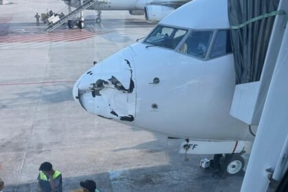 Hidung Garuda Indonesia Penyok Parah, Diduga Tabrakan Dengan Burung