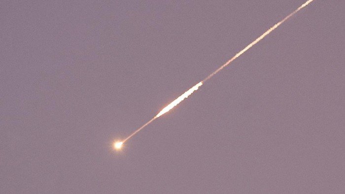 Ilustrasi rudal Iran (REUTERS/Raneen Sawafta).