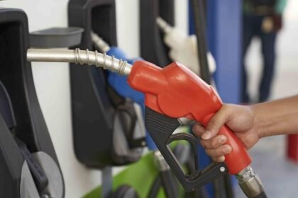 Pertamina Buka Suara Soal Viral Harga BBM Naik Gila-gilaan : "Info yang Salah"