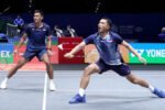 Fajar/Fikri kembali tampil dominan di All England 2026 dan siap menantang juniornya di laga berikutnya.