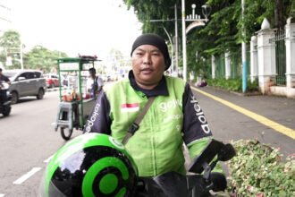 Pengemudi ojek online menyambut positif kenaikan Bonus Hari Raya (BHR) 2026 yang dinilai membantu kebutuhan keluarga menjelang Lebaran.