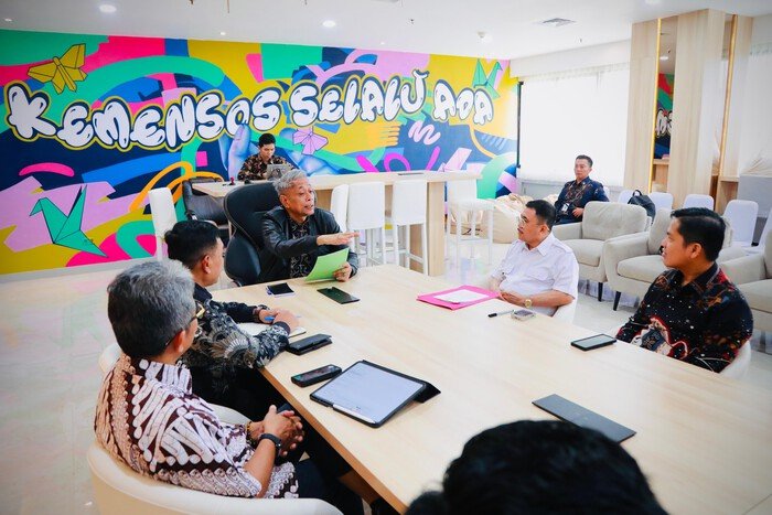 Wamensos Agus Jabo Priyono mendorong percepatan pembangunan Sekolah Rakyat di Kabupaten Majene melalui dukungan lahan dan kesiapan administrasi dari pemerintah daerah.