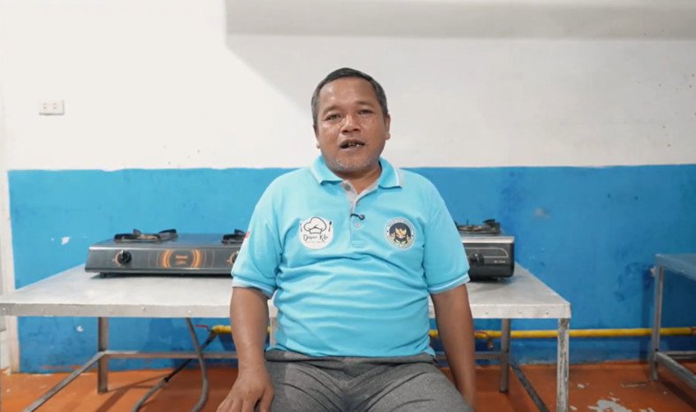 Perjuangan Driver MBG di Pedalaman OKI: Tembus Lumpur dan Banjir, Senyum Anak Sekolah Jadi Motivasi 2 Perjuangan Driver MBG di Pedalaman OKI: Tembus Lumpur dan Banjir, Senyum Anak Sekolah Jadi Motivasi