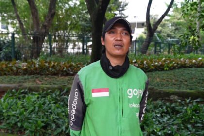 Bonus Hari Raya (BHR) bagi pengemudi ojek online pada Lebaran 2026 membawa kebahagiaan bagi para mitra pengemudi yang memanfaatkannya untuk kebutuhan keluarga.