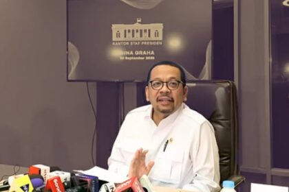 Revitalisasi sekolah dan pembangunan Sekolah Rakyat jadi strategi pemerintah memperkuat anggaran pendidikan sekaligus mendorong ekonomi daerah.