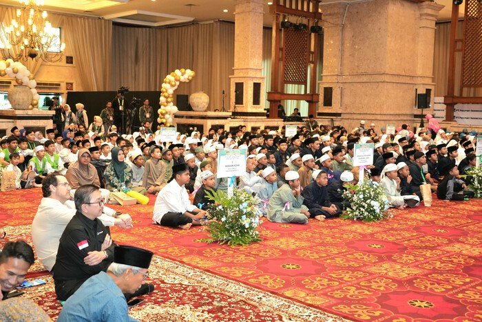 Karyawan Freeport Indonesia Gelar Buka Puasa Bersama dan Santuni Anak Yatim Dhuafa 3 Karyawan Freeport Indonesia Gelar Buka Puasa Bersama dan Santuni Anak Yatim Dhuafa