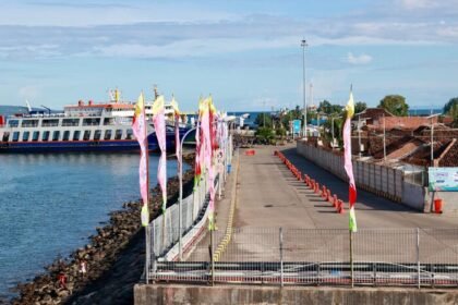 Antrean kendaraan di Pelabuhan Gilimanuk berhasil diurai setelah Kemenhub mempercepat waktu operasional kapal penyeberangan.