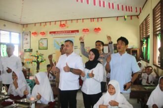 Kapoksi Komisi III DPR RI sekaligus Ketua DPD Gerindra Riau, Muhammad Rahul, menegaskan tidak ada pemotongan dana pendidikan dalam pembiayaan Program Makan Bergizi Gratis (MBG).