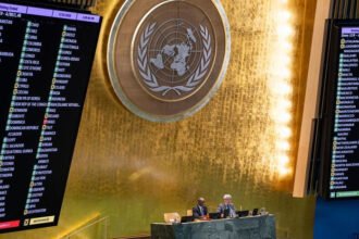 Vatikan mendesak penghentian konflik Timur Tengah di forum PBB Jenewa di tengah krisis kemanusiaan yang semakin parah.