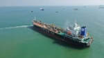 Dua kapal tanker Pertamina berhasil meninggalkan kawasan konflik Timur Tengah sehingga distribusi energi Indonesia tetap aman.
