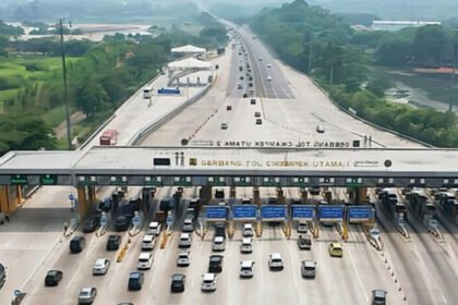 Diskon tarif tol 30 persen kembali diberlakukan saat arus balik Lebaran 2026 untuk membantu kelancaran perjalanan pemudik.