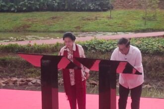 Megawati & Pramono-Rano Resmikan Taman Bendera Pusaka, Ada Lapangan Padel Gratis