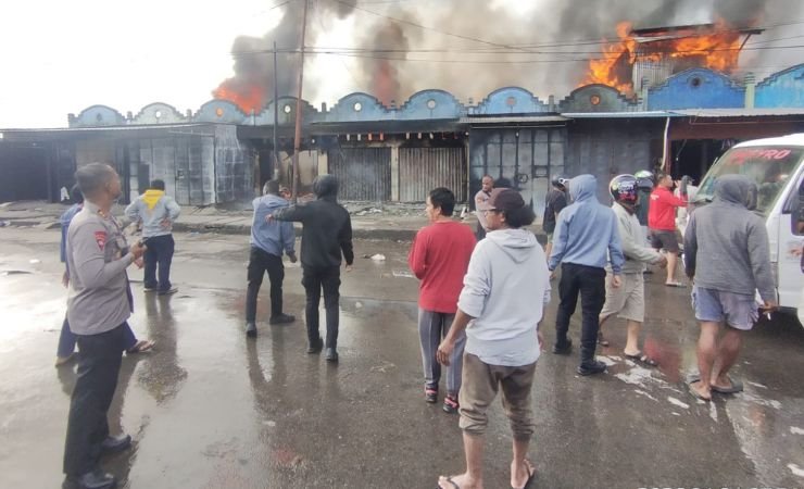Wamena Membara Lagi: 15 Ruko Ludes Terbakar, Kerugian Tembus Rp7 Miliar