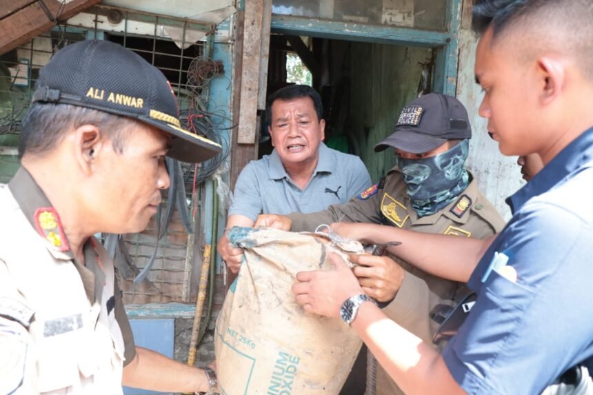 Bupati Tangerang Kawal Langsung Pelaksanaan Penataan Bangli Sungai Cirarab