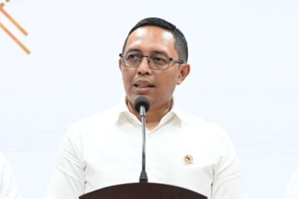 Dari Peneliti ke Kepala PCO, Hasan Nasbi Jadi Penasihat Khusus Bidang Komunikasi Presiden