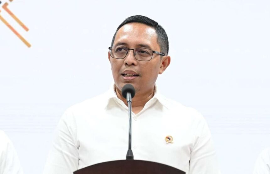 Dari Peneliti ke Kepala PCO, Hasan Nasbi Jadi Penasihat Khusus Bidang Komunikasi Presiden