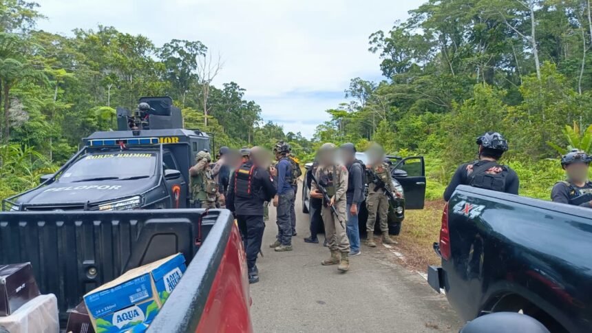 ‎Satgas Damai Cartenz Baku Tembak dengan KKB di Yahukimo