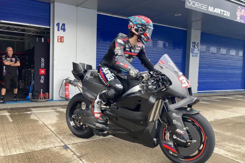 aprilia