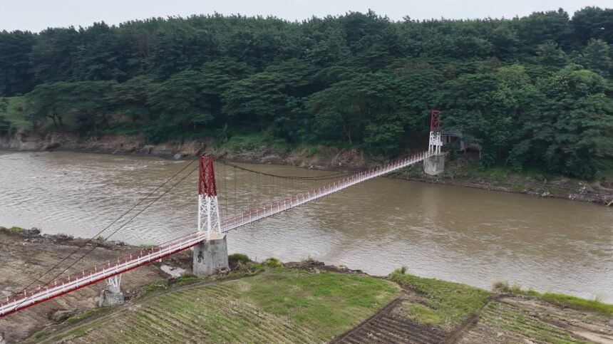 Dari Terputus Jadi Terhubung, Jembatan Gantung Bantaragung Kembali Pulihkan Aktivitas Warga