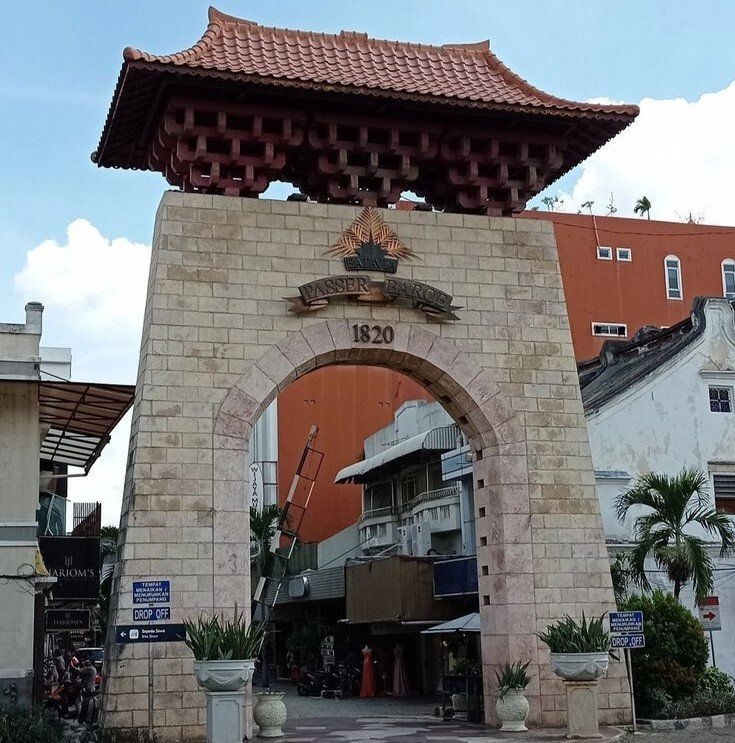 4 Pasar Ikonik di Jakarta yang Wajib Kamu Kunjungi Sekali Seumur Hidup 3 Pasar baru jakarta