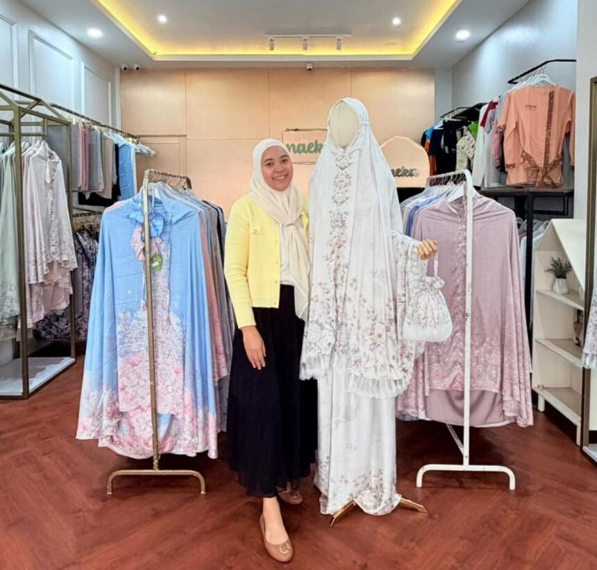 Pengusaha Perempuan Angkat Mukena Premium Berdesain Khas, Naeka Tembus Pasar Global Berkat LinkUMKM BRI