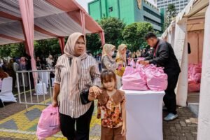 Perkuat Ketahanan Ekonomi Keluarga, Pertamina Sebar 118 Ribu Paket Sembako