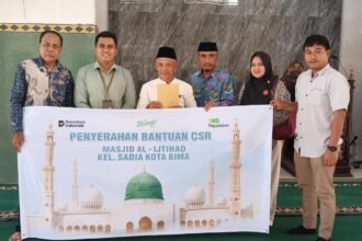 PT Pegadaian Cabang Bima Serahkan Bantuan CSR Peralatan Ibadah ke Masjid Al Ijtihad
