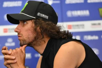 Dibuang Yamaha Lewat Telepon, Alex Rins Syok Kehilangan Kursi untuk MotoGP 2027