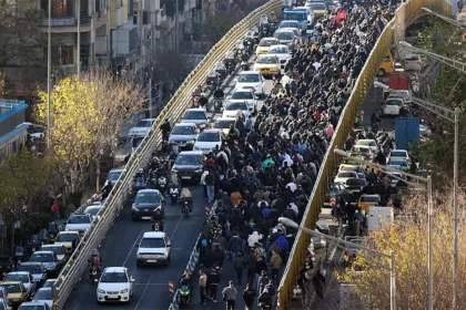 Iran Gantung 12 Demonstran Dalam 2 Pekan Terakhir, Dua di Antaranya Remaja