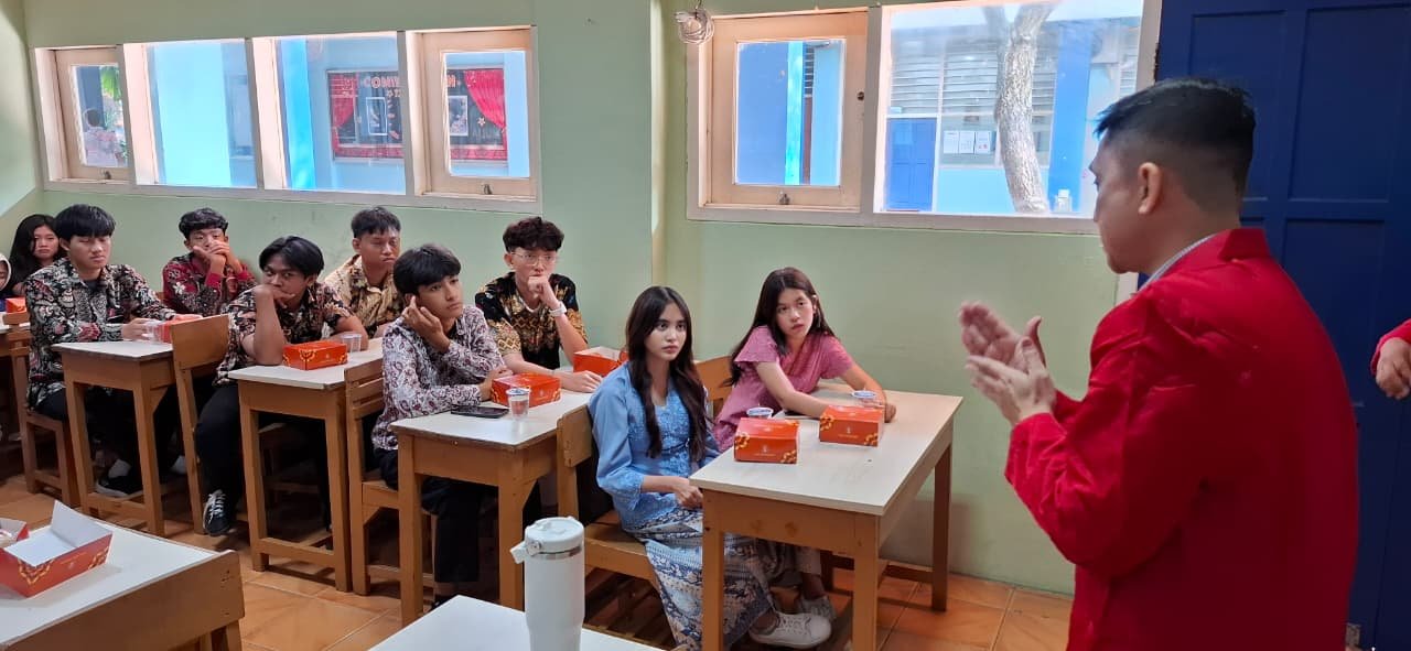 UMB Bekali Siswa SMK Budi Mulia Tangerang Pentingnya Reputasi Digital untuk Dunia Kerja 2 UMB Bekali Siswa SMK Budi Mulia Tangerang Pentingnya Reputasi Digital untuk Dunia Kerja