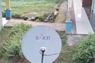 Tak Perlu Lagi Naik Bukit, Siswa-siswi SMPN 03 di Bima Kini Bisa Internetan di Sekolah