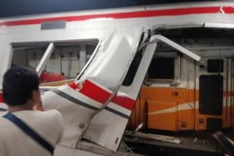 ‎Gangguan Perjalanan KA di Bekasi Timur, KAI Lakukan Evakuasi