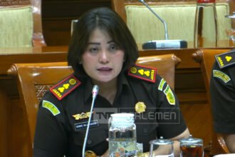 Habiburokhman Cecar Kajari Karo Soal Salah Ketik Surat Penahanan Amsal Sitepu : "Ibu Nggak Cek?"