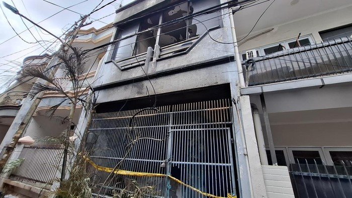 Ledakan Sepeda Listrik Diduga Picu Kebakaran, Satu Keluarga Tewas Saat Tidur Lelap