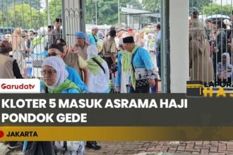 UPDATE HAJI: 438 Jemaah Kloter 5 Masuk Asrama Pondok Gede, Siap Berangkat ke Tanah Suci!
