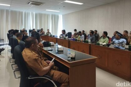 Mediasi Alot, Warga Sudimoro Desak Warung "Mie dan Babi Tepi Sawah" Ganti Menu Halal