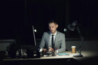 9 Tips Menjaga Kesehatan Saat Bekerja Shift Malam